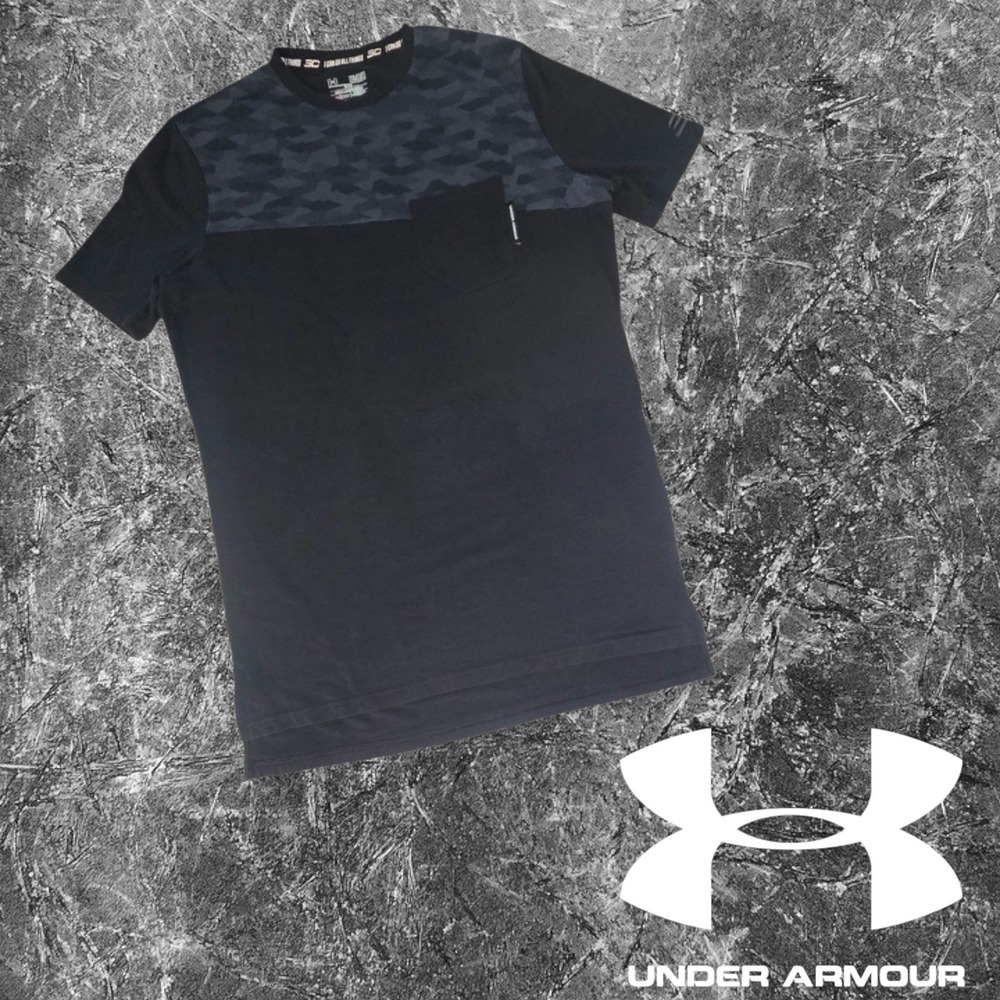 Under Armour Mens SC30 Stephen Curry HeatGear Essential Pocket Tee Black‎ Medium